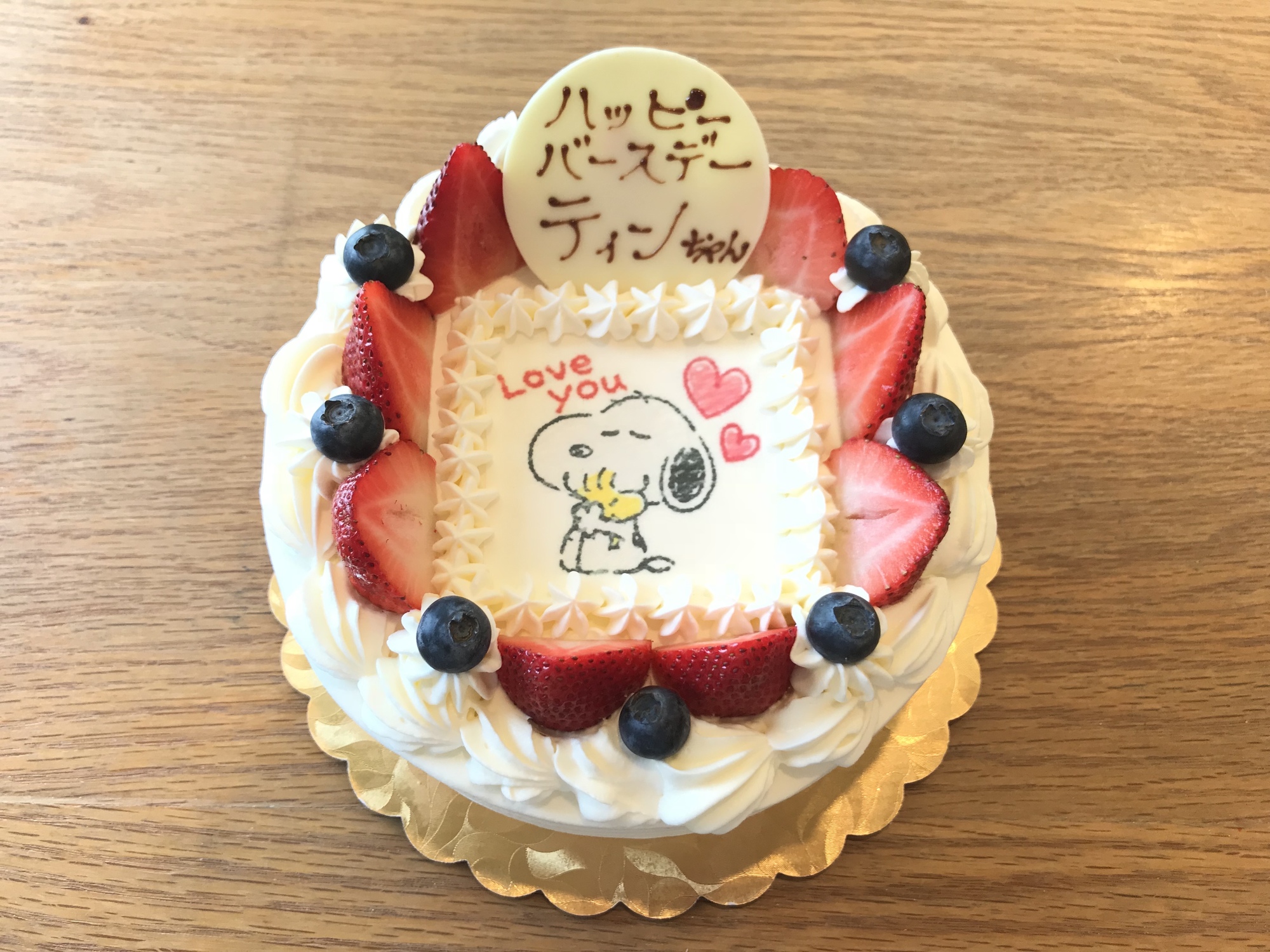 日本のケーキ屋デコレーションケーキ 誕生日ケーキ